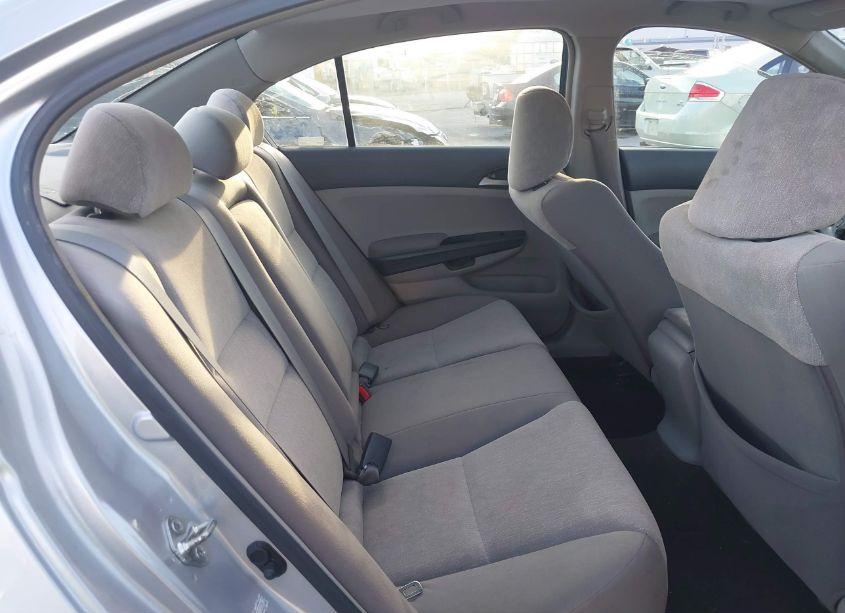 Photo 8 of 2009 Honda Accord 2.4 LX (VIN 1HGCP26309A075246)