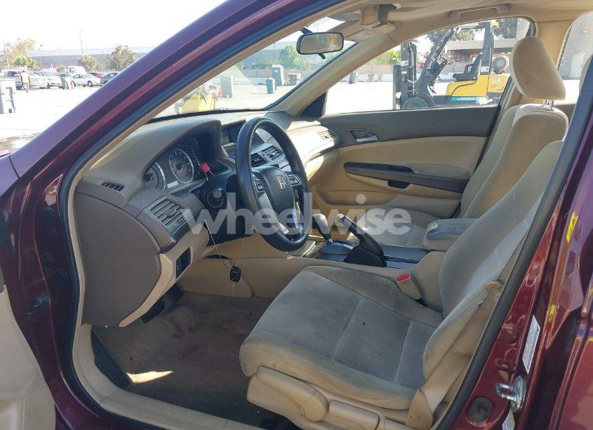 Photo 5 of 2009 Honda Accord 2.4 LX (VIN 1HGCP26309A197542)