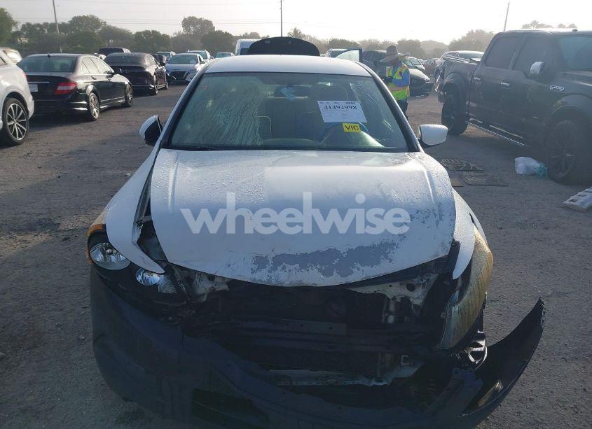 Photo 12 of 2008 Honda Accord 2.4 LX (VIN 1HGCP26318A094404)