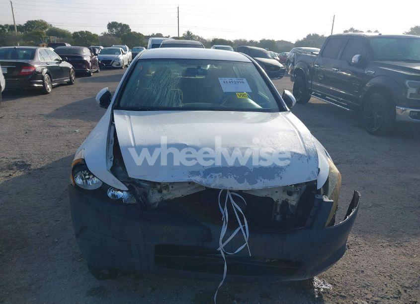 Photo 6 of 2008 Honda Accord 2.4 LX (VIN 1HGCP26318A094404)