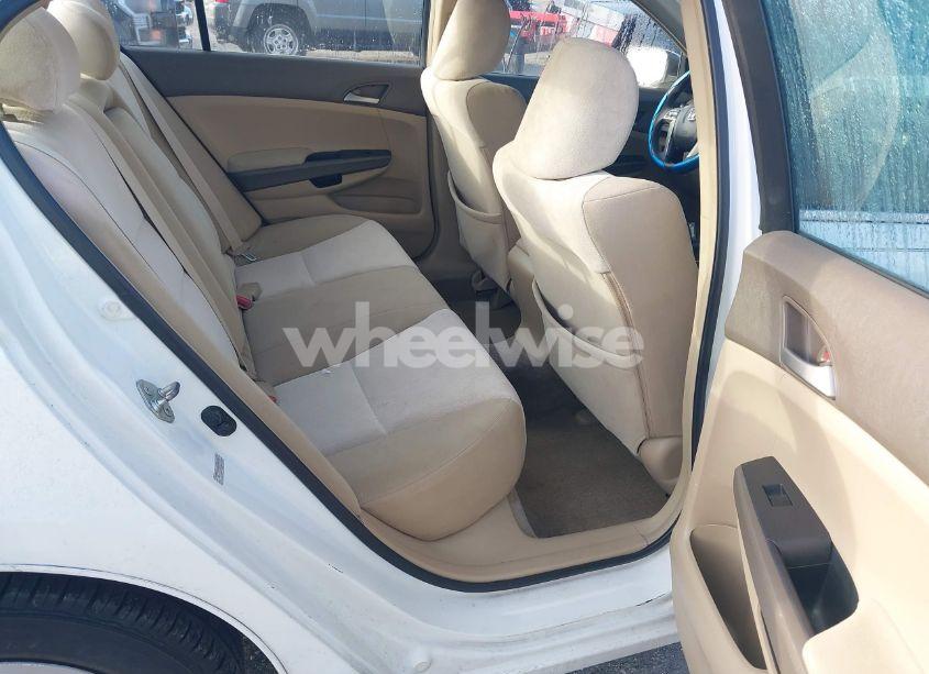 Photo 8 of 2008 Honda Accord 2.4 LX (VIN 1HGCP26318A094404)