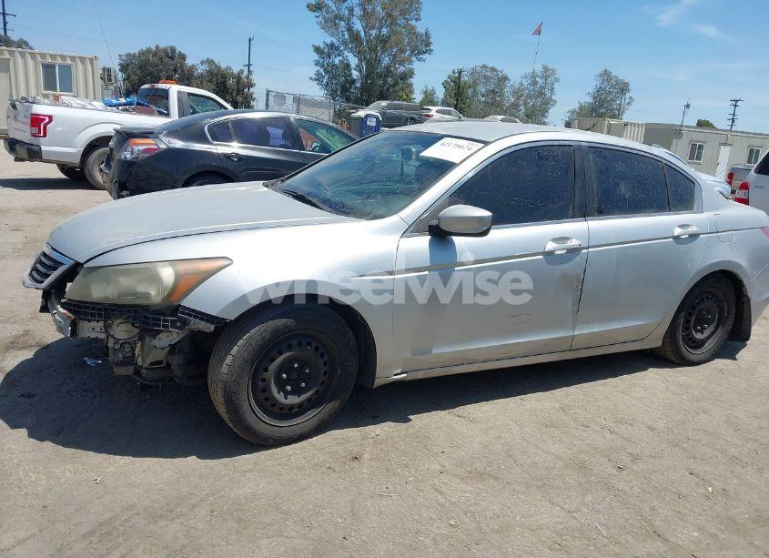 Photo 14 of 2008 Honda Accord 2.4 LX (VIN 1HGCP26318A120399)