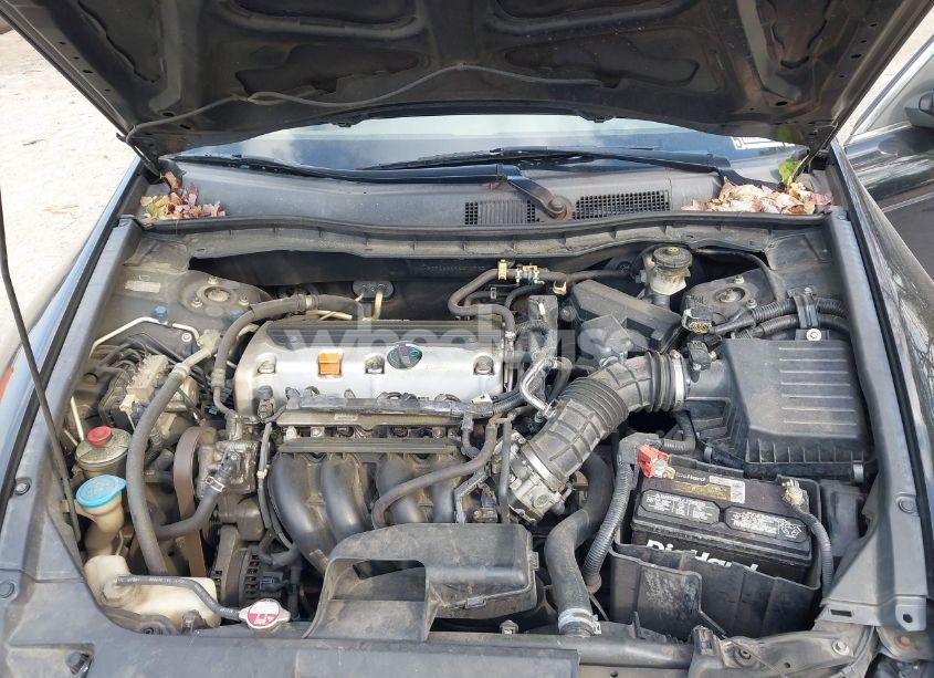 Photo 10 of 2009 Honda Accord 2.4 LX (VIN 1HGCP26319A011717)