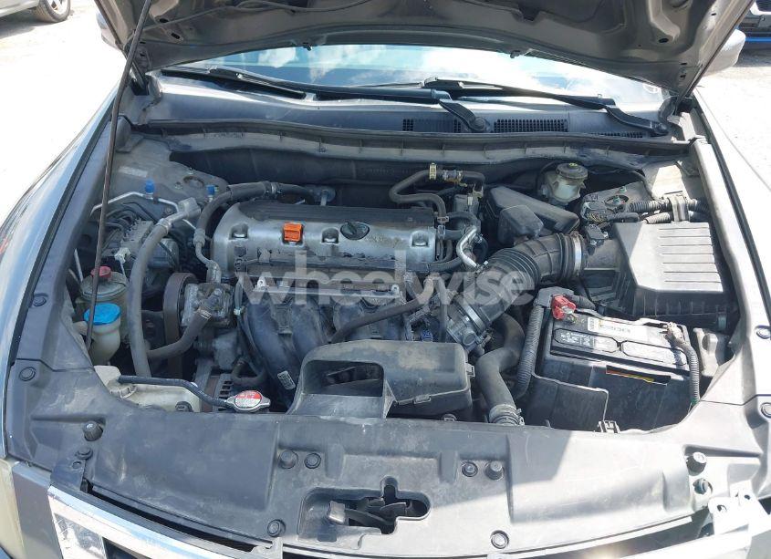 Photo 10 of 2009 Honda Accord 2.4 LX (VIN 1HGCP26319A026248)