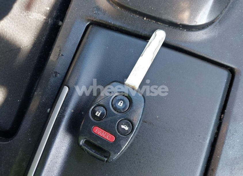 Photo 11 of 2009 Honda Accord 2.4 LX (VIN 1HGCP26319A039243)