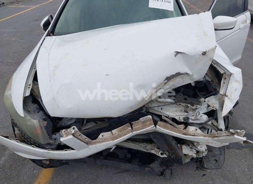 Photo 10 of 2009 Honda Accord 2.4 LX (VIN 1HGCP26319A069777)