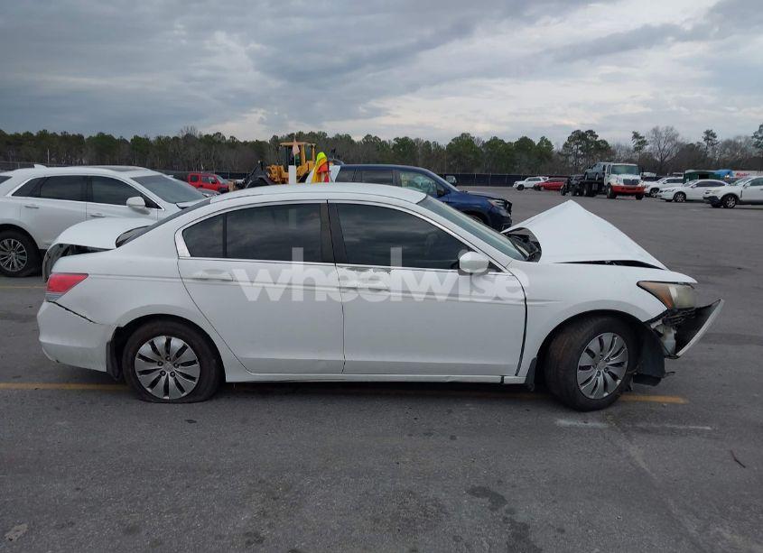 Photo 13 of 2009 Honda Accord 2.4 LX (VIN 1HGCP26319A069777)