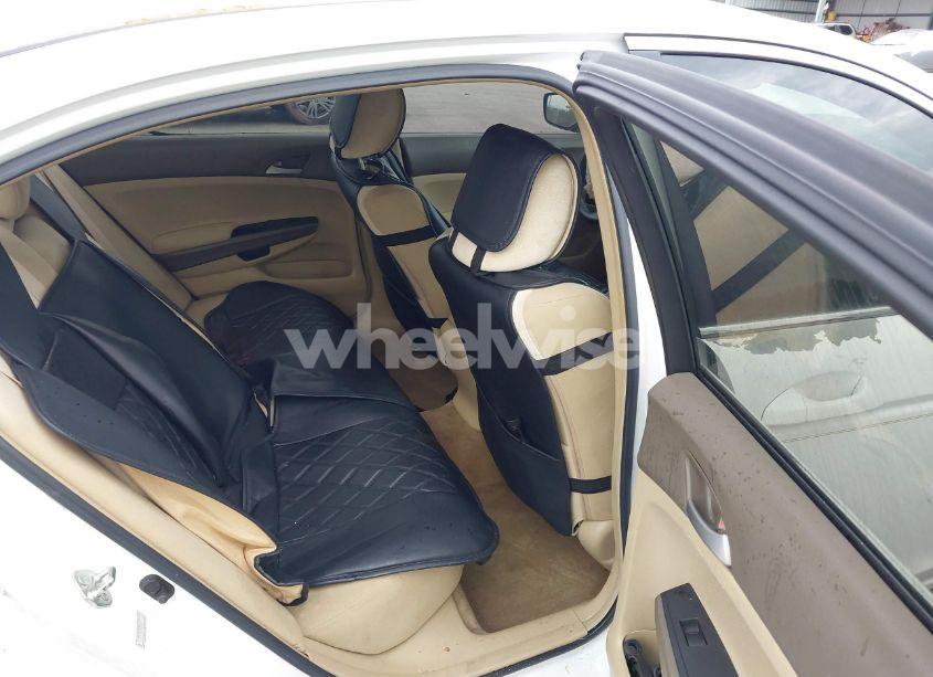 Photo 8 of 2009 Honda Accord 2.4 LX (VIN 1HGCP26319A069777)