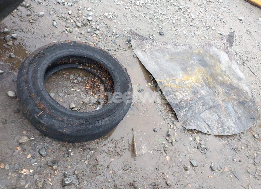 Photo 11 of 2009 Honda Accord 2.4 LX (VIN 1HGCP26319A099992)