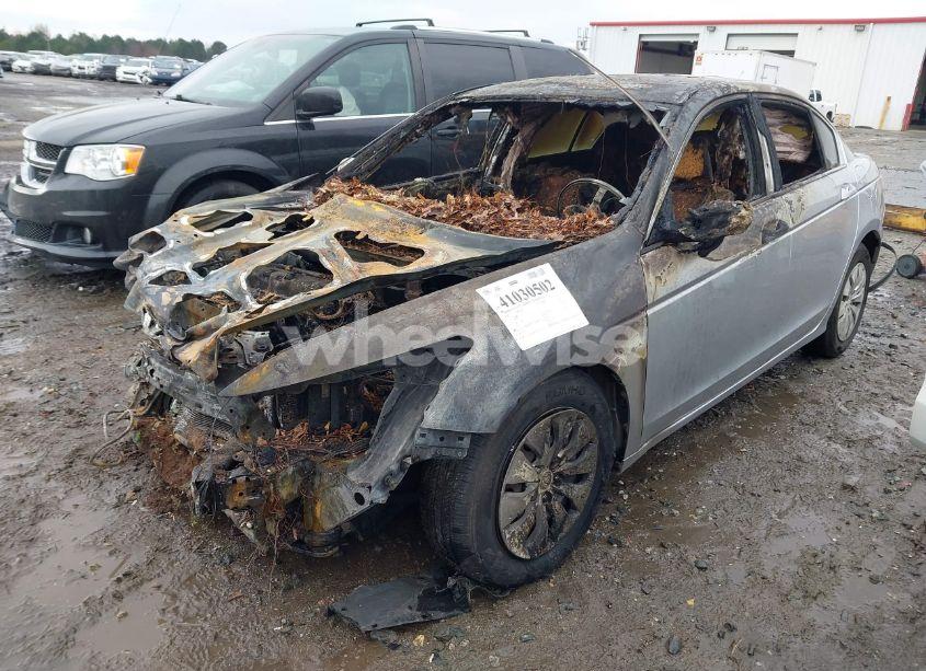 Photo 2 of 2009 Honda Accord 2.4 LX (VIN 1HGCP26319A099992)