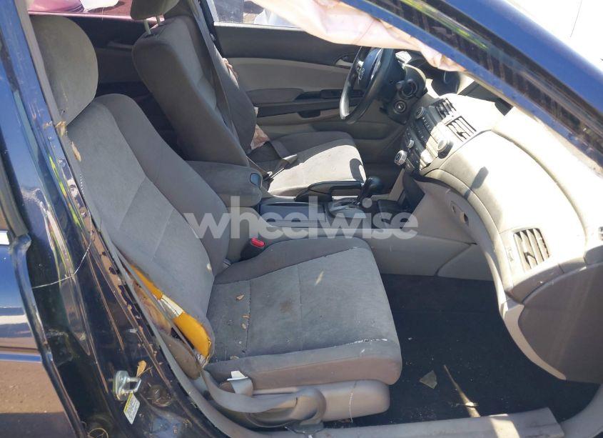 Photo 5 of 2009 Honda Accord 2.4 LX (VIN 1HGCP26319A148785)