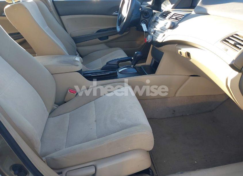 Photo 5 of 2009 Honda Accord 2.4 LX (VIN 1HGCP26319A150794)