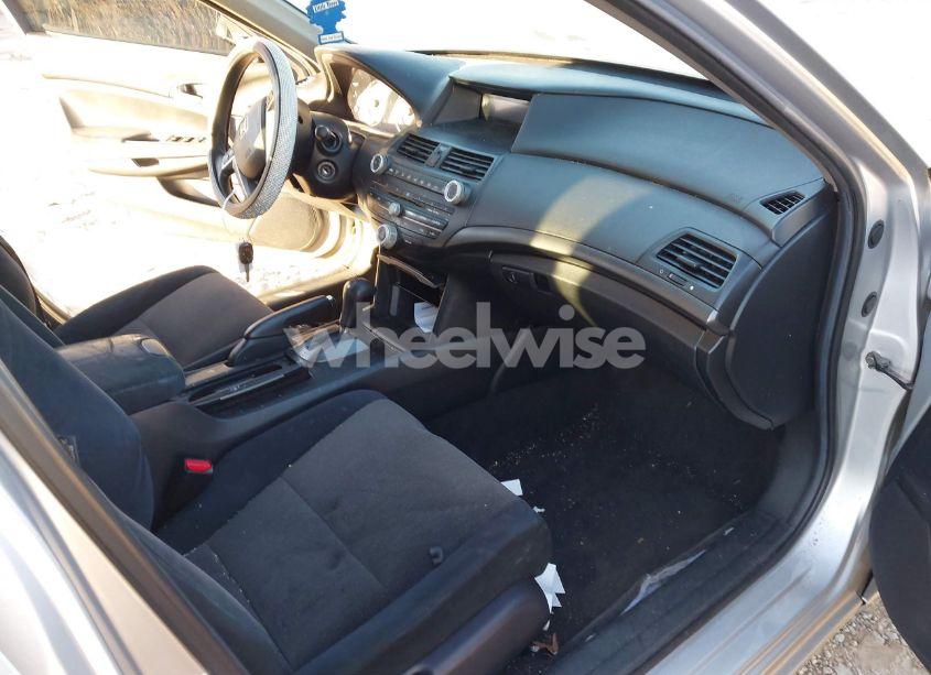 Photo 5 of 2008 Honda Accord 2.4 LX (VIN 1HGCP26328A040836)