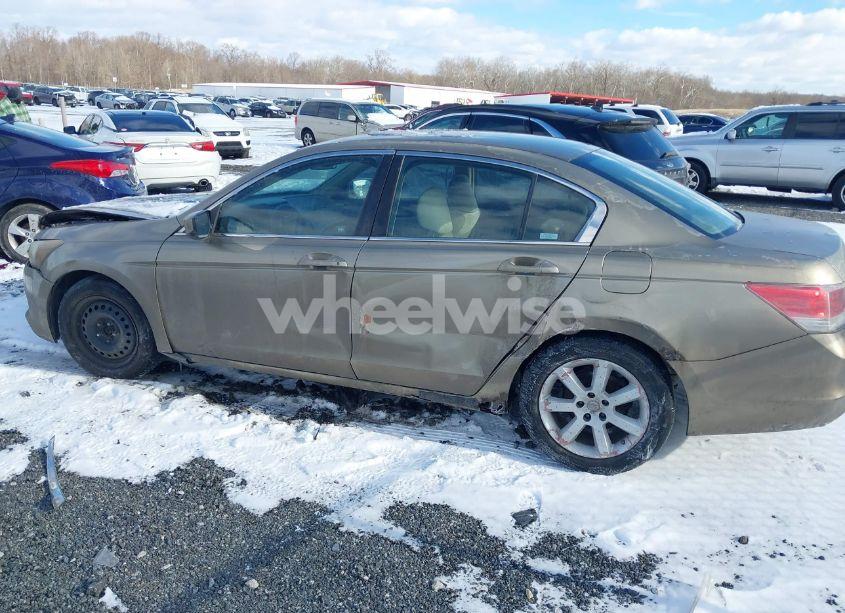 Photo 14 of 2008 Honda Accord 2.4 LX (VIN 1HGCP26328A069771)