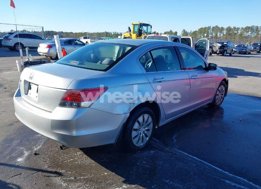Photo 4 of 2009 Honda Accord LX (VIN 1HGCP26329A030003)