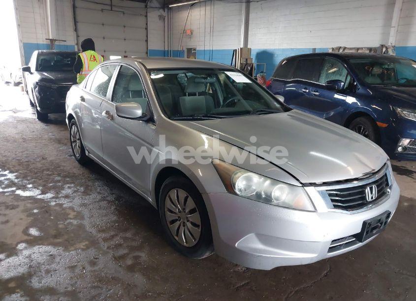 2009 Honda Accord 2.4 LX (VIN 1HGCP26329A052020) main photo