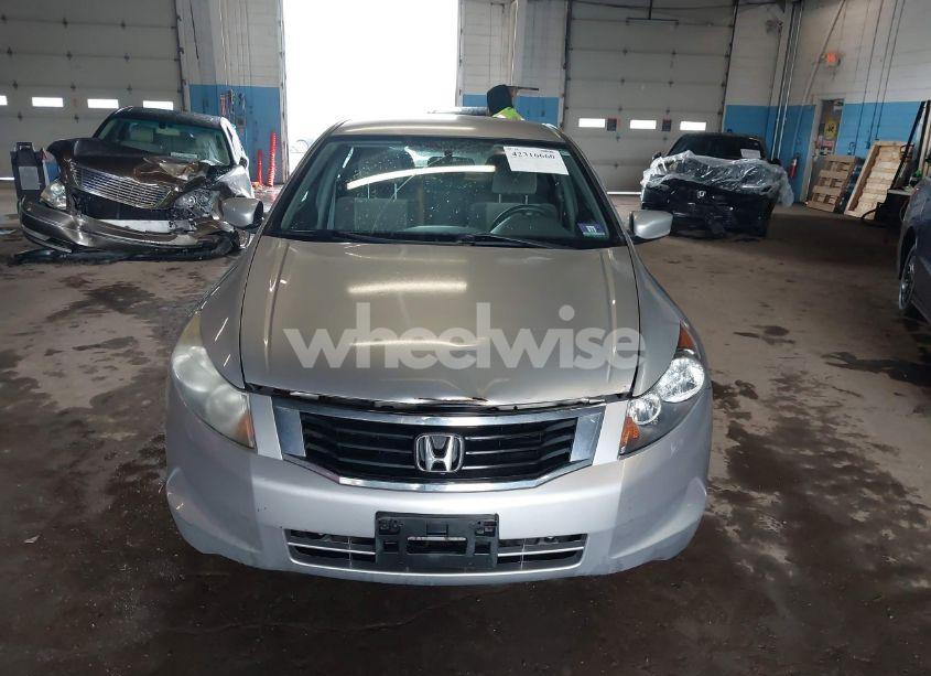 Photo 6 of 2009 Honda Accord 2.4 LX (VIN 1HGCP26329A052020)