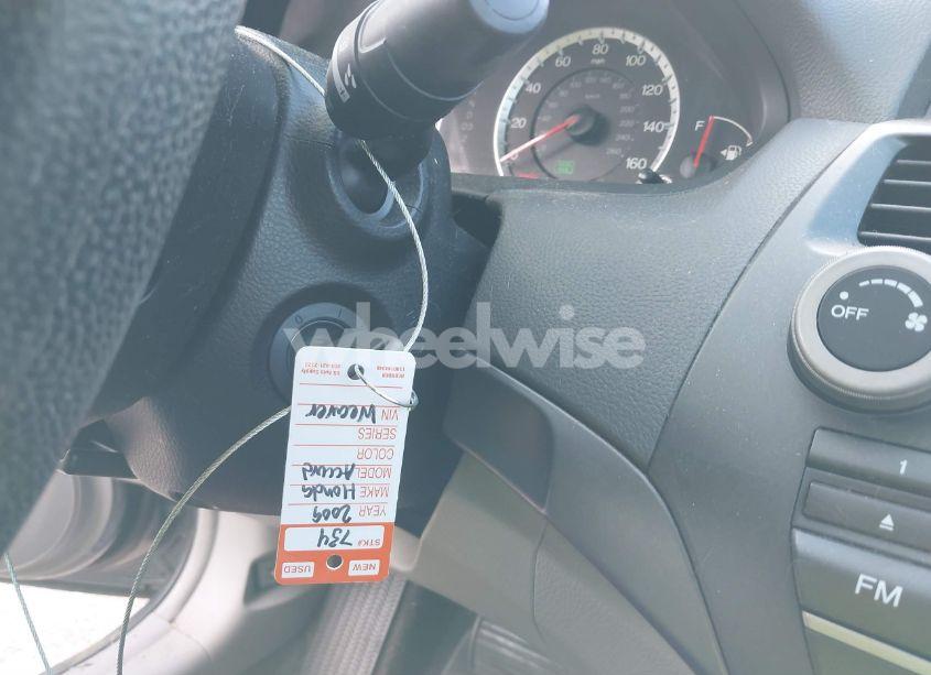 Photo 11 of 2009 Honda Accord 2.4 LX (VIN 1HGCP26329A078133)