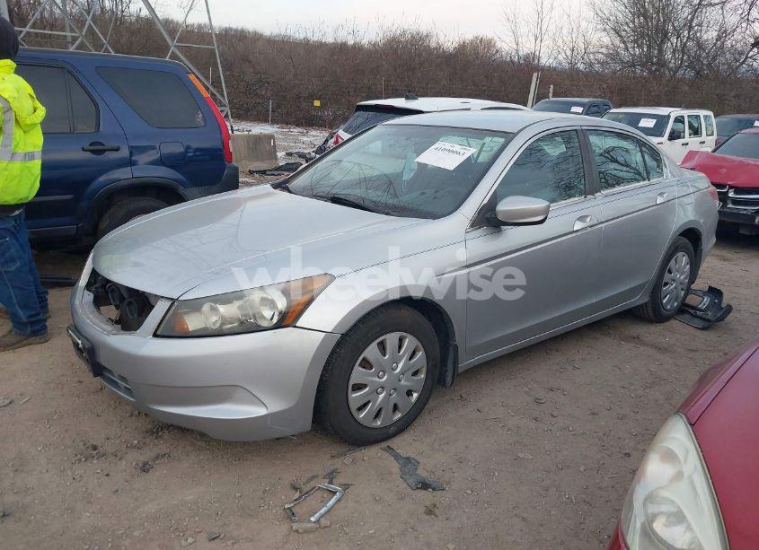 Photo 2 of 2009 Honda Accord 2.4 LX (VIN 1HGCP26329A095725)