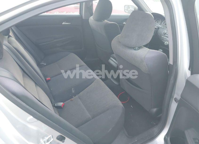 Photo 8 of 2009 Honda Accord 2.4 LX (VIN 1HGCP26329A095725)