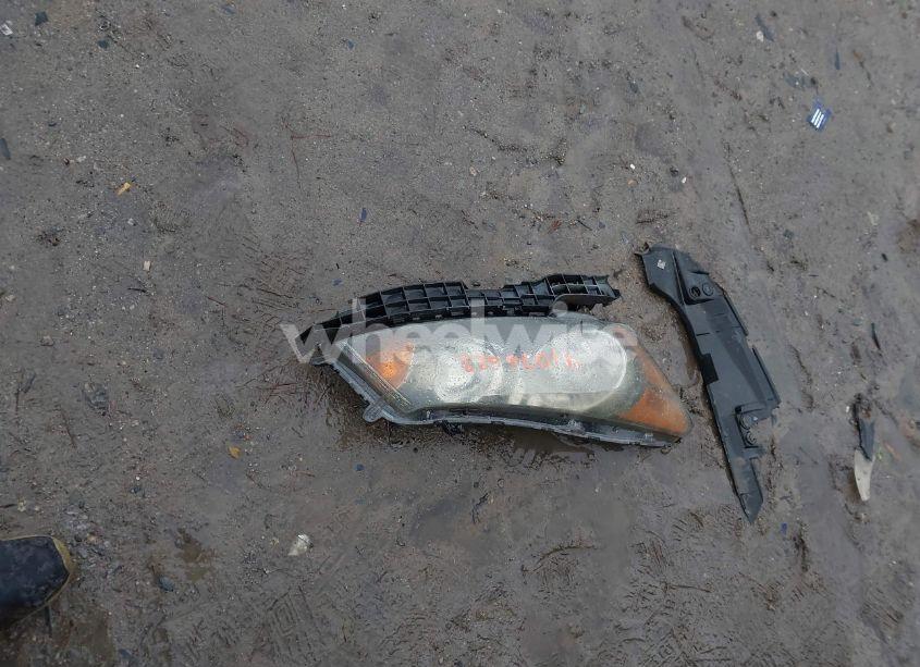 Photo 11 of 2009 Honda Accord 2.4 LX (VIN 1HGCP26329A106013)