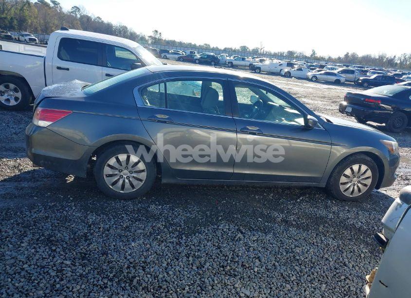 Photo 13 of 2009 Honda Accord 2.4 LX (VIN 1HGCP26329A159861)