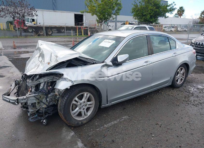 Photo 2 of 2009 Honda Accord 2.4 LX (VIN 1HGCP26329A179611)