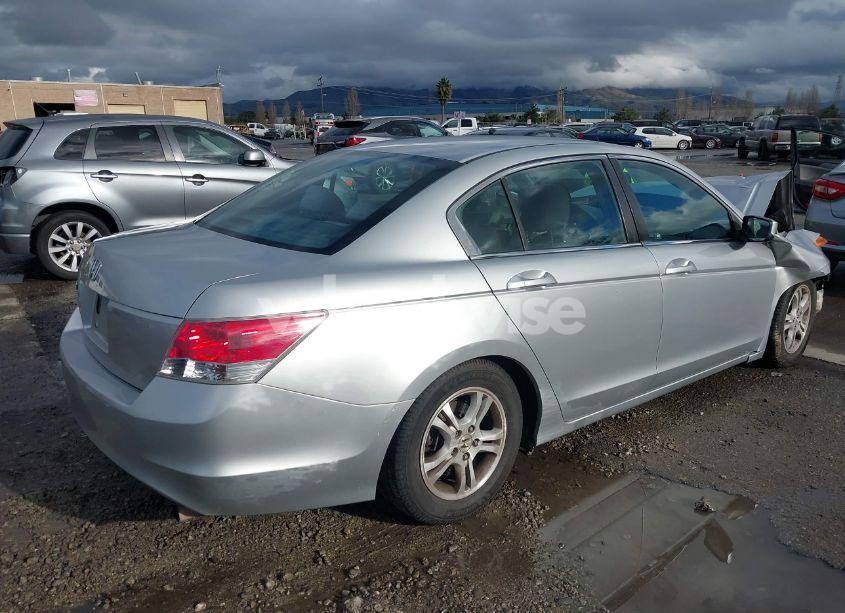 Photo 4 of 2009 Honda Accord 2.4 LX (VIN 1HGCP26329A179611)