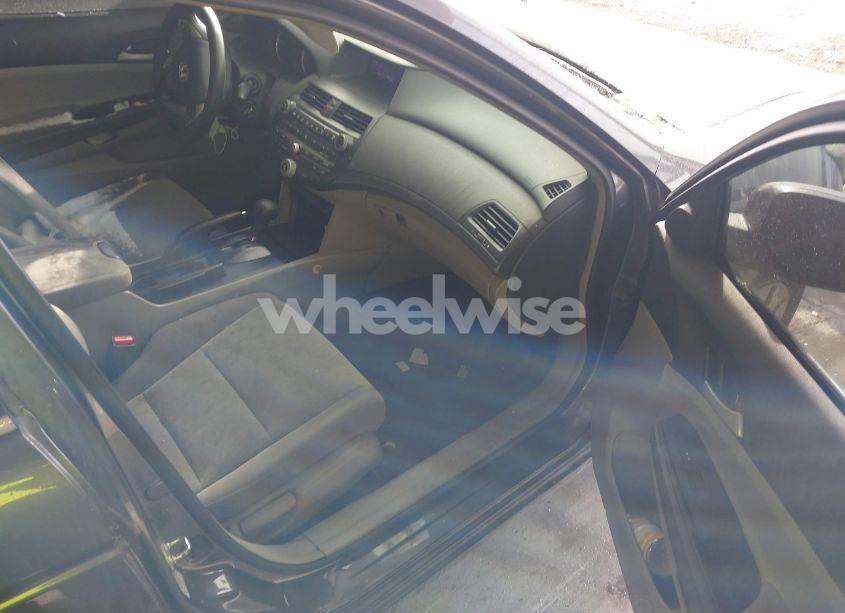 Photo 5 of 2009 Honda Accord 2.4 LX (VIN 1HGCP26329A187756)