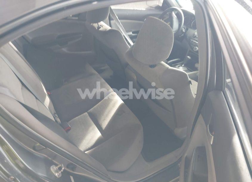 Photo 8 of 2009 Honda Accord 2.4 LX (VIN 1HGCP26329A187756)