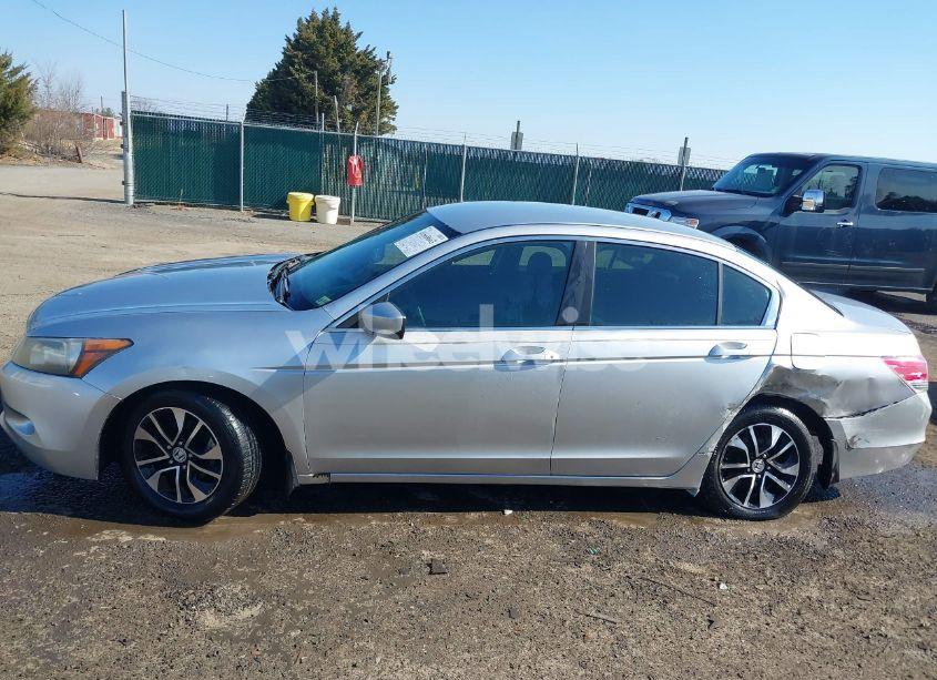 Photo 14 of 2008 Honda Accord 2.4 LX (VIN 1HGCP26338A010907)