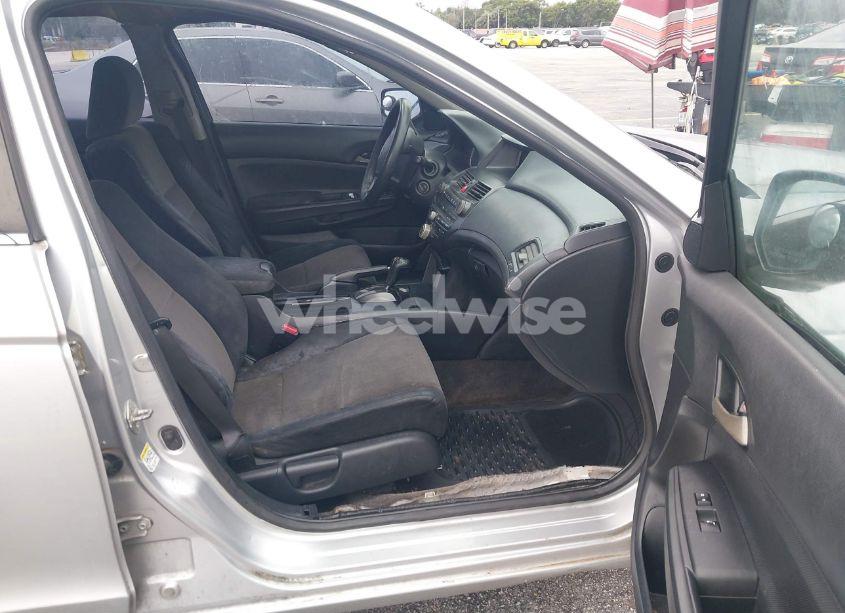 Photo 5 of 2008 Honda Accord 2.4 LX (VIN 1HGCP26338A040845)