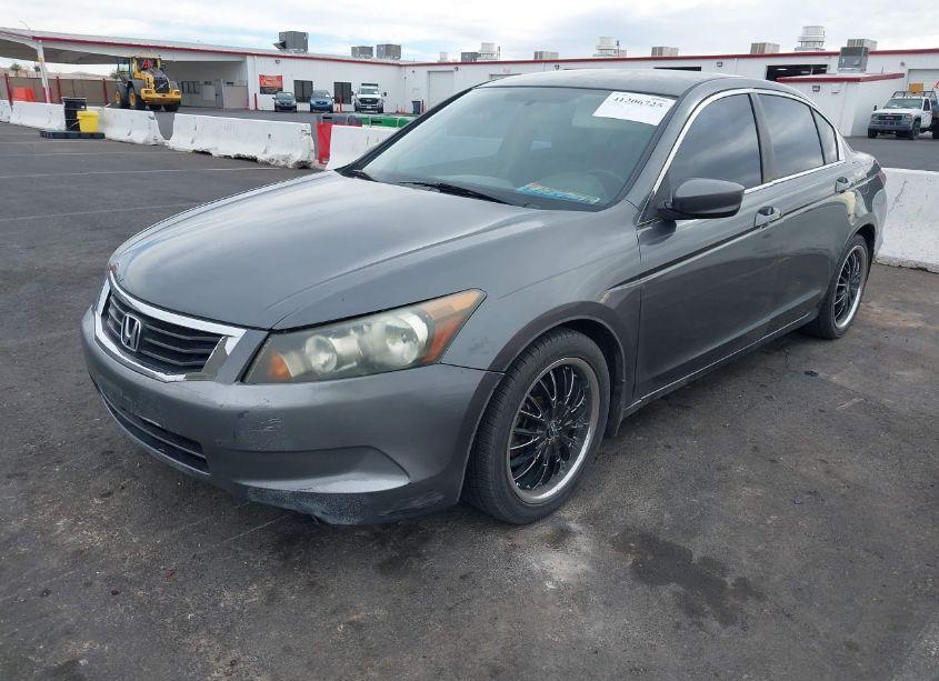 Photo 2 of 2008 Honda Accord 2.4 LX (VIN 1HGCP26338A052476)