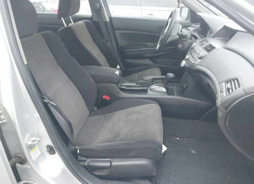 Photo 5 of 2008 Honda Accord 2.4 LX (VIN 1HGCP26338A055636)