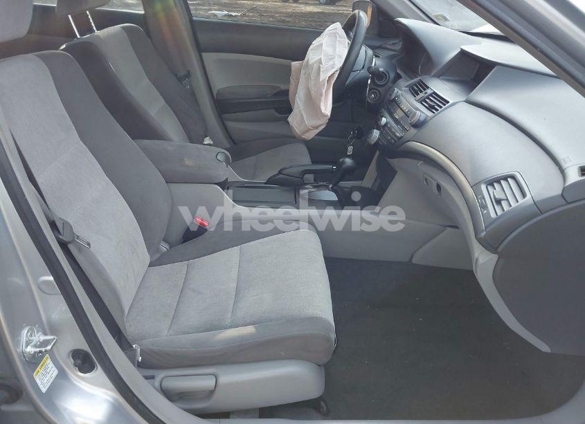 Photo 5 of 2009 Honda Accord 2.4 LX (VIN 1HGCP26339A017289)