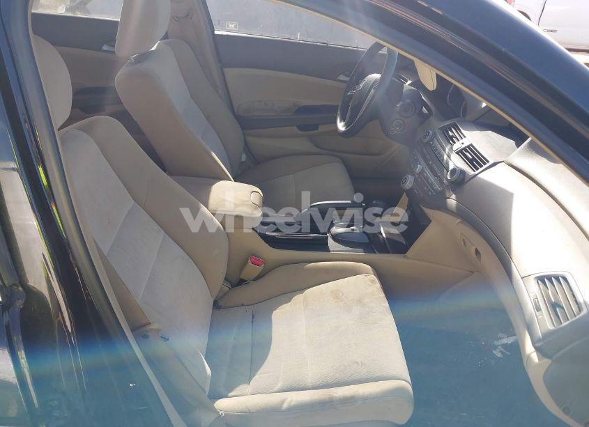 Photo 5 of 2009 Honda Accord 2.4 LX (VIN 1HGCP26339A032598)