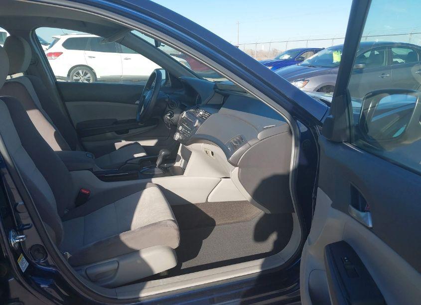 Photo 5 of 2009 Honda Accord 2.4 LX (VIN 1HGCP26339A042483)