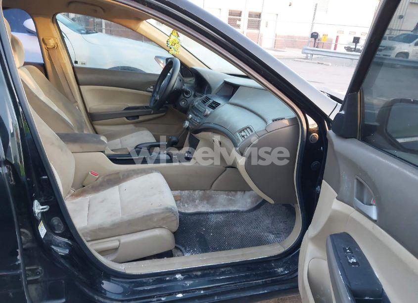 Photo 5 of 2009 Honda Accord 2.4 LX (VIN 1HGCP26339A048218)