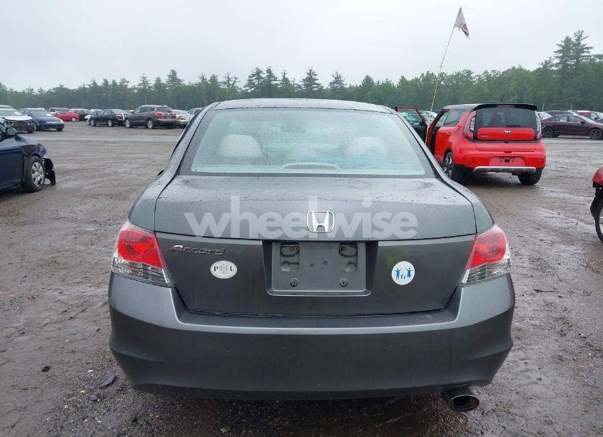 Photo 13 of 2009 Honda Accord 2.4 LX (VIN 1HGCP26339A052950)