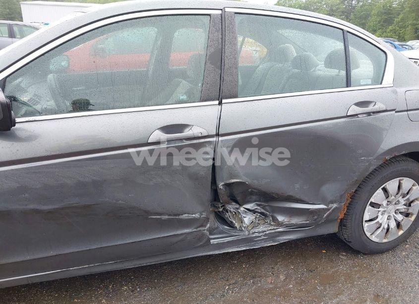 Photo 6 of 2009 Honda Accord 2.4 LX (VIN 1HGCP26339A052950)