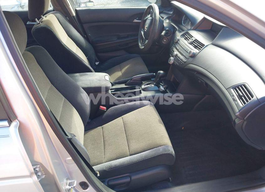 Photo 5 of 2009 Honda Accord 2.4 LX (VIN 1HGCP26339A055962)