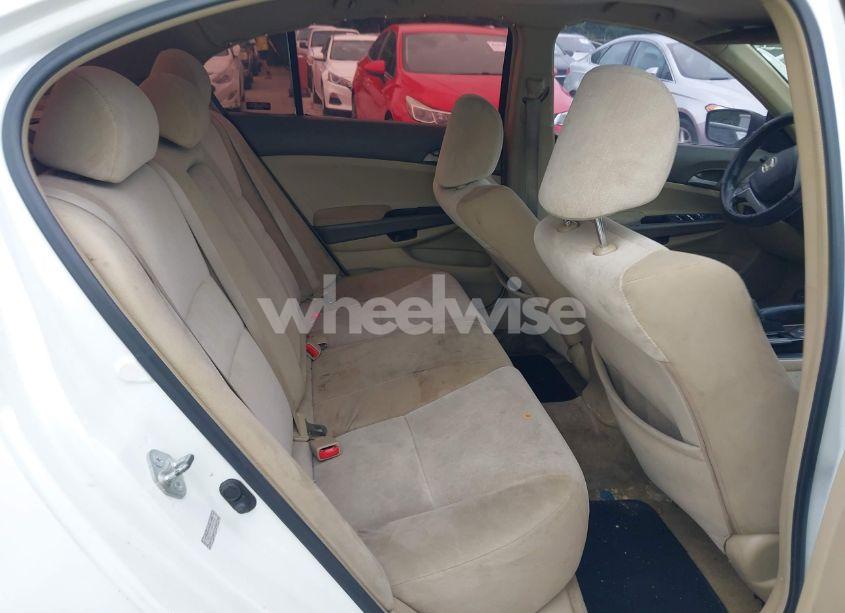 Photo 8 of 2009 Honda Accord 2.4 LX (VIN 1HGCP26339A059722)