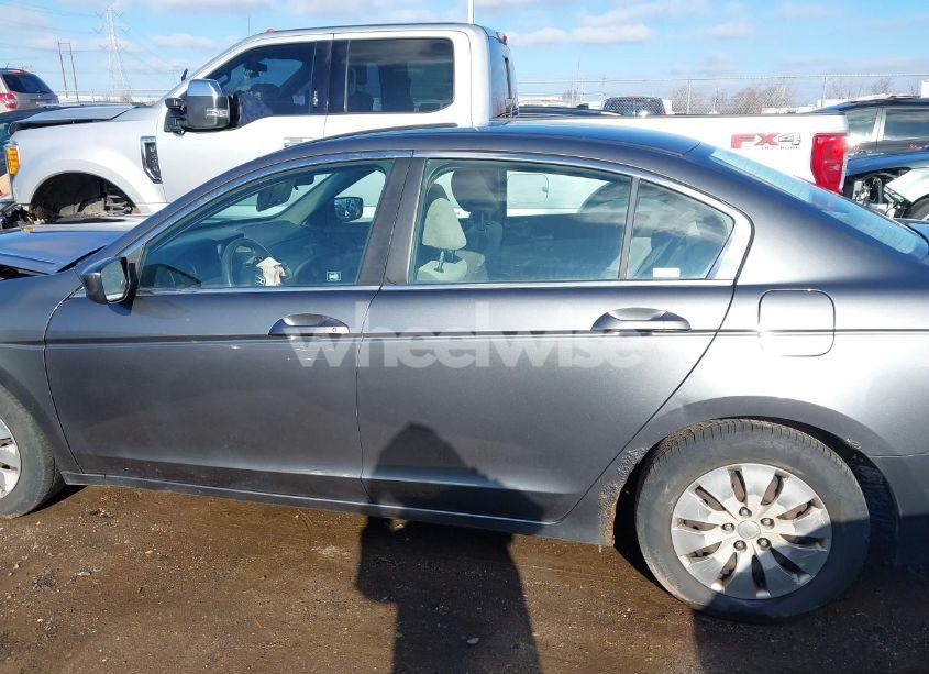 Photo 15 of 2009 Honda Accord 2.4 LX (VIN 1HGCP26339A086211)