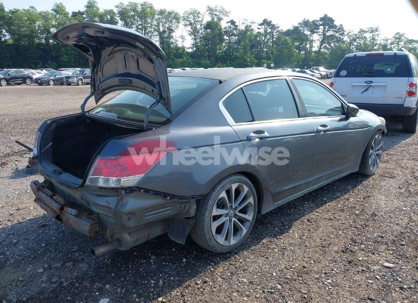 Photo 4 of 2009 Honda Accord 2.4 LX (VIN 1HGCP26339A088959)