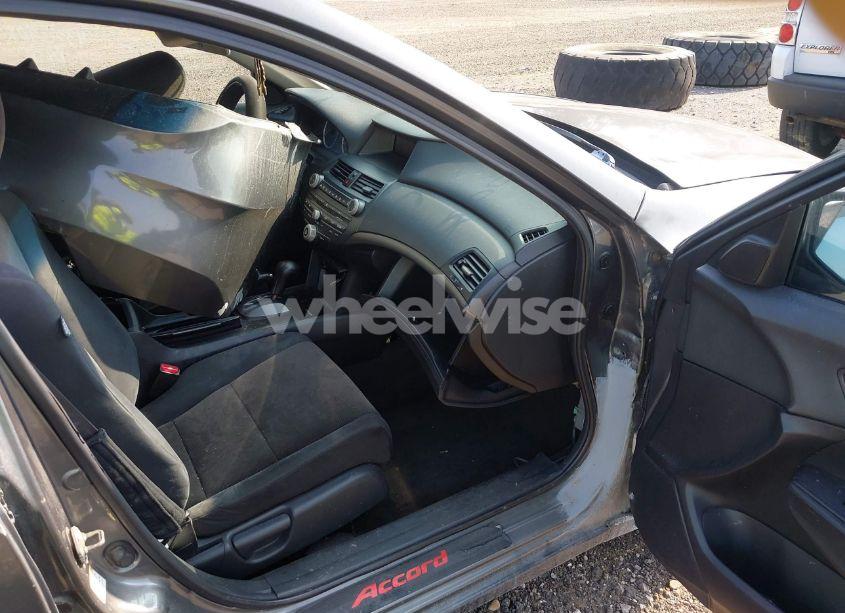 Photo 5 of 2009 Honda Accord 2.4 LX (VIN 1HGCP26339A088959)