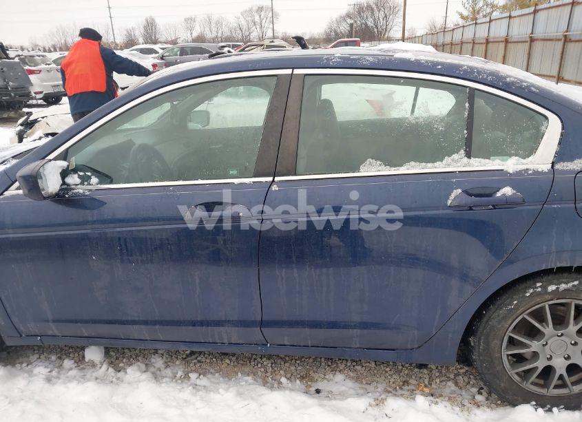 Photo 15 of 2009 Honda Accord 2.4 LX (VIN 1HGCP26339A104593)