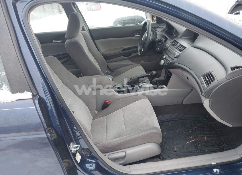 Photo 5 of 2009 Honda Accord 2.4 LX (VIN 1HGCP26339A104593)