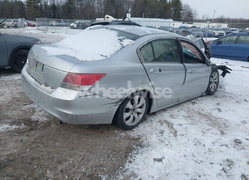 Photo 4 of 2009 Honda Accord 2.4 LX (VIN 1HGCP26339A110636)