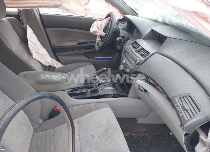 Photo 5 of 2009 Honda Accord 2.4 LX (VIN 1HGCP26339A110636)