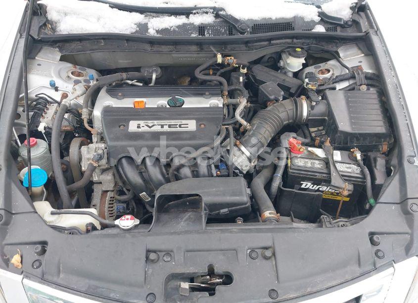 Photo 10 of 2009 Honda Accord 2.4 LX (VIN 1HGCP26339A142602)